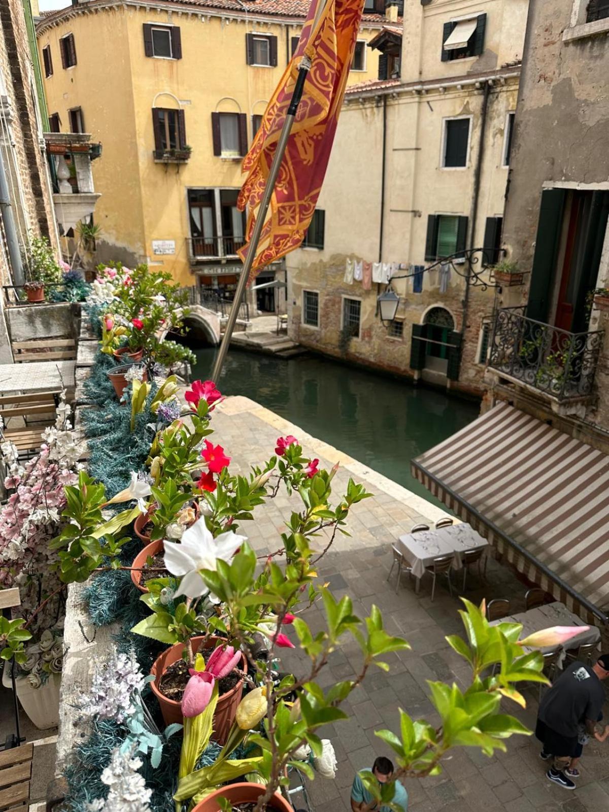 Dimora Al Doge Beato Vista Canale Venice Exterior photo