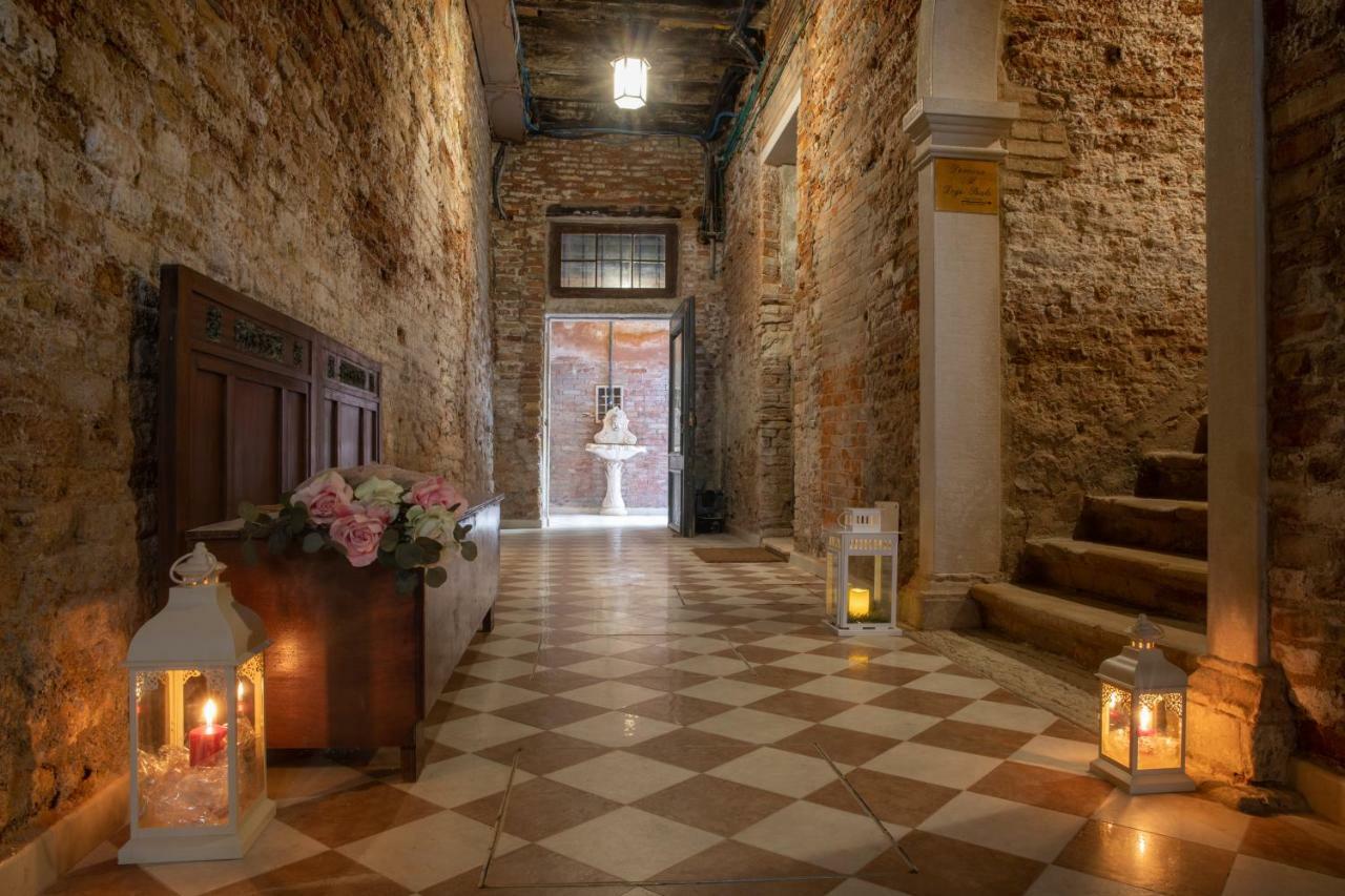 Dimora Al Doge Beato Vista Canale Venice Exterior photo